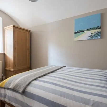 Stone'S Throw - 2 Bed Apartment Centre Of Falmouth Exterior photo