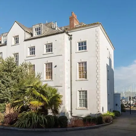 Stone'S Throw - 2 Bed Apartment Centre Of Falmouth Exterior photo