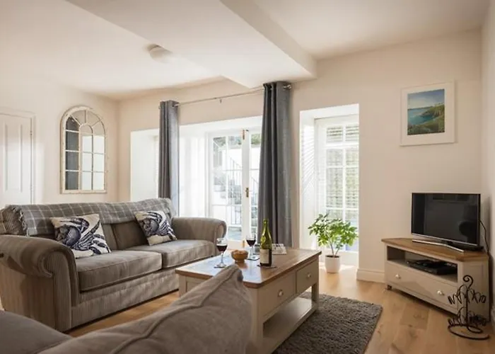 Stone\'S Throw - 2 Bed Apartment Centre Of Falmouth
